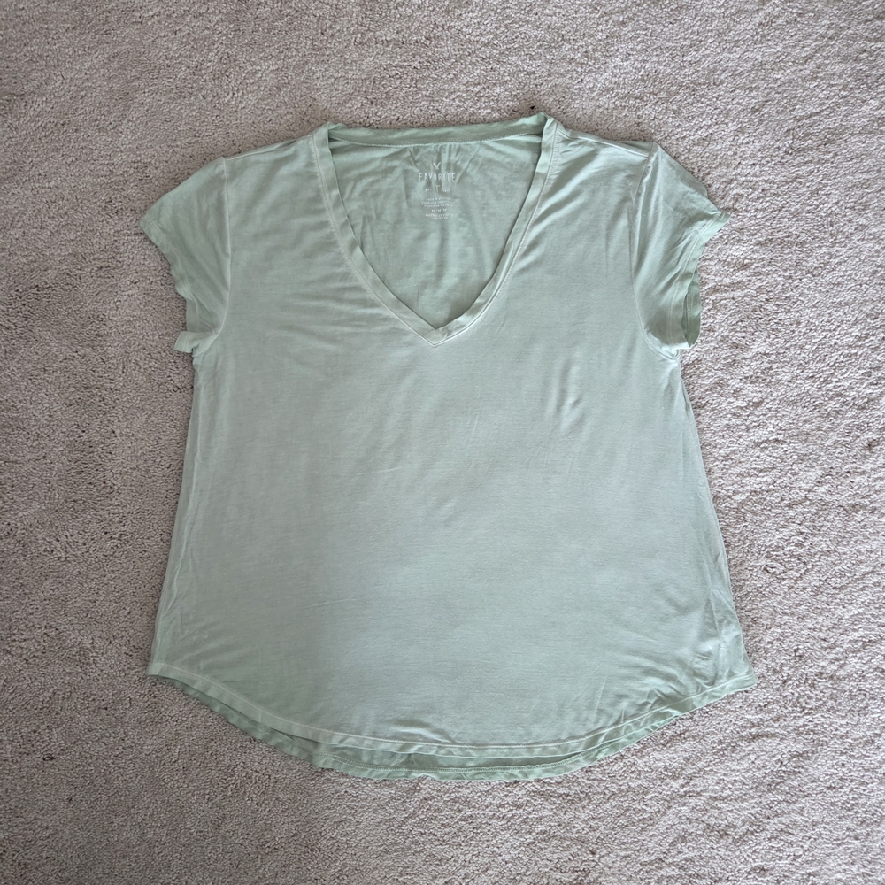 American Eagle Outfitters Light Green V-Neck Tee